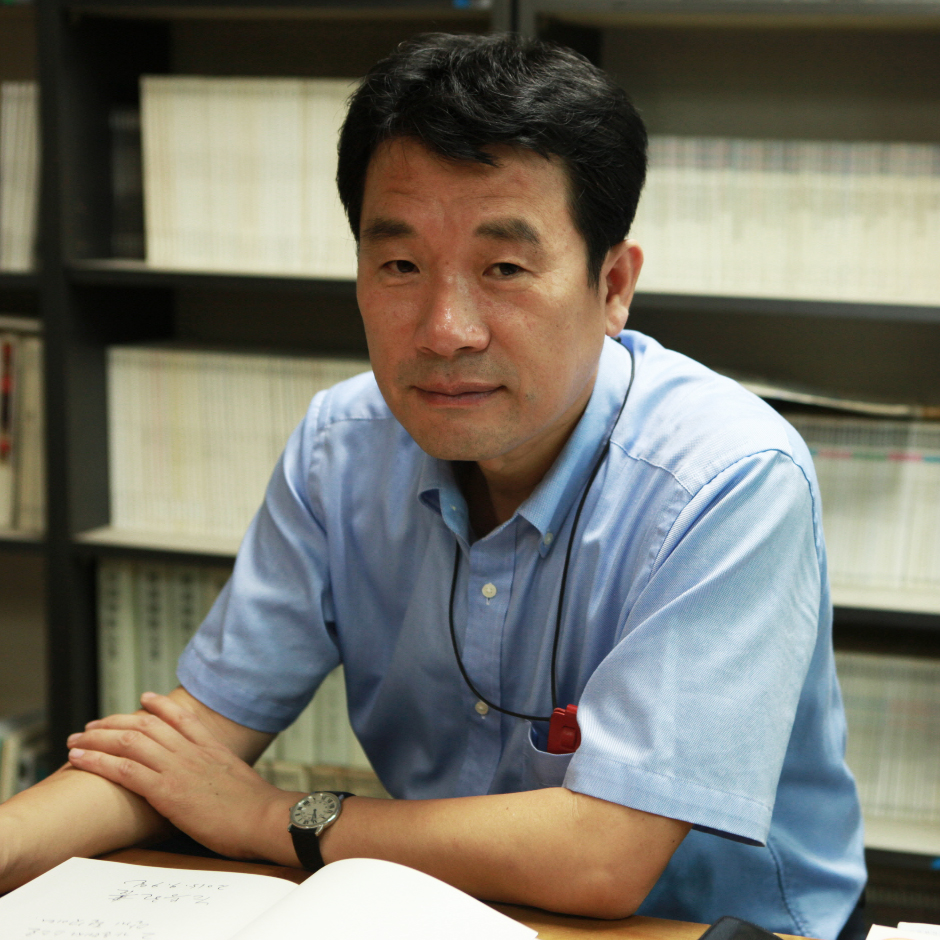 조용헌, “청년아 길이 따로 있는 것이 아니다.”