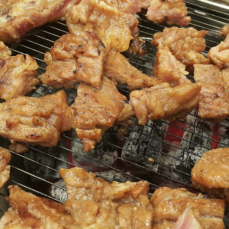 [박찬일의 밥먹고 합시다] 돼지갈비 한 점