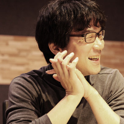 소설가 장강명 “대중의 코드에 맞춰 작정하고 준비했습니다”