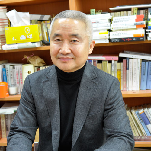 “철학이야말로 가장 효율적인 학문”『탁월한 사유의 시선』 최진석 교수