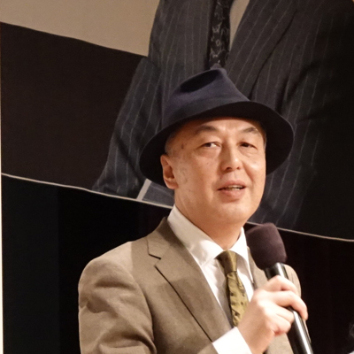 “지금 당장 시작해야 합니다”『지성만이 무기다』시라토리 하루히코 강연회