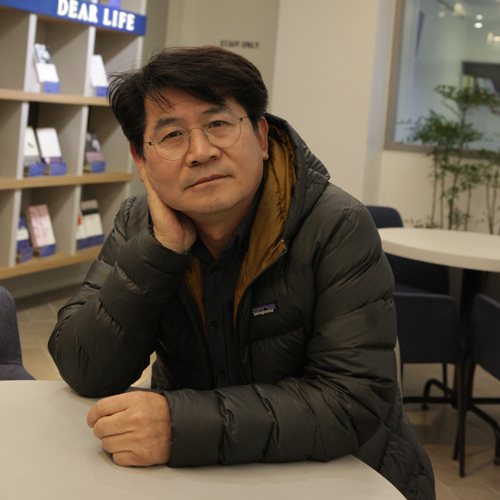 『왕은 안녕하시다』성석제 “역사에 기록되지 않았지만, 누군가 있었을 것이다”