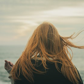 [염소가 웃는 순간] 08. 괴이한 적막감이 오히려 그리워지지 않을까