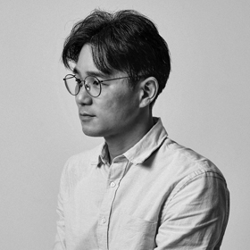 『살면서 한번은 벽돌책』장강명 “벅찬 텍스트와 씨름할 수 있는 능력이 점점 더 중요해질 것”