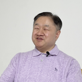 『할 수 있다 생각하고 방법을 찾아봅시다』신순규 “오늘이 전부인 것처럼 살아야 하지만, 오늘은 가고 내일이 와요”