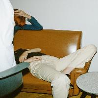 집에 혼자 있을 때 느끼는 외로움