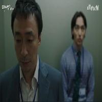 상사와 단둘이 엘리베이터 탔을 때 대처하는 방법