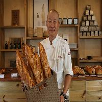 "미련하게 빚고 무모하게 구웠다!"