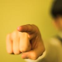 &lsquo;비판&rsquo;과 &lsquo;요구&rsquo;라는 두 가지 독