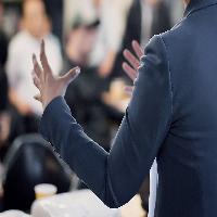 ##. 시골 옷가게를 매출 20조 회사로 만든 세문장