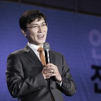 왜 우리는 안희정을 '개념정치인'으로 부를까?