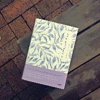 교과서 수록 에세이 《우리를 슬프게 하는 것들》 연재 안