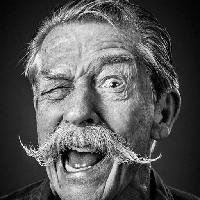 진지한 배우, 존 허트 ( John Hurt)