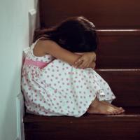 자칫하면 아이에게 트라우마가 되는 잘못된 훈육법 3