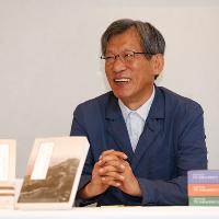 "서울은 궁궐의 도시" 유홍준 교수 기자간담회