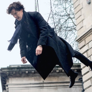 BBC 인기드라마 (셜록 : SHERLOCK) 공식 가이드북 출간
