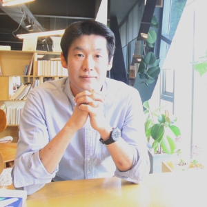 “팬의 감정, 인문학과 떨어져 있는 것이 아니에요”『아이돌을 인문하다』박지원
