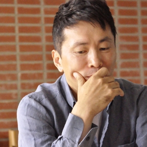 “사람 여행을 계속할 거예요”『내 옆에 있는 사람』이병률