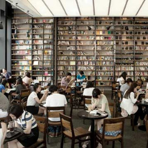 [책이 사는 이상한 나라. 6] 출판사는 왜 북카페를 할까?