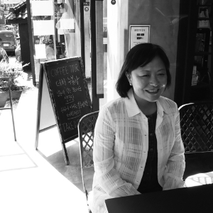“남들처럼 사는 삶이 아닌 진짜 내 삶을 찾았어요”『버리면 버릴수록 행복해졌다』 황윤정