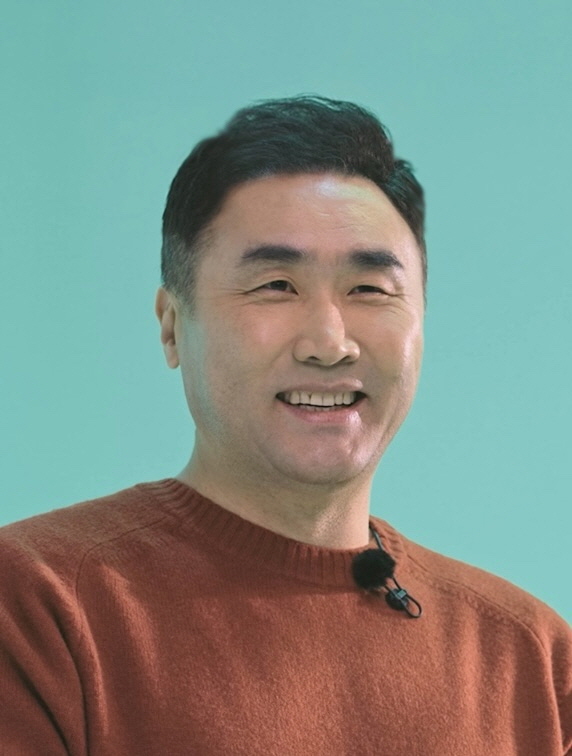 홍정기프로필 사진