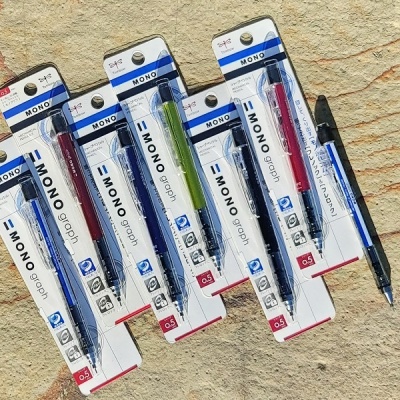 톰보 0.5mm 쉐이크 샤프펜슬 모노그래프-스탠다드