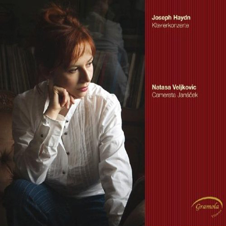 PIANO CONCERTOS/ NATASA VELJKOVIC, PAVEL DOLEZAL