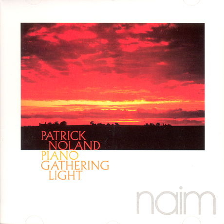 PIANO GATHERING LIGHT