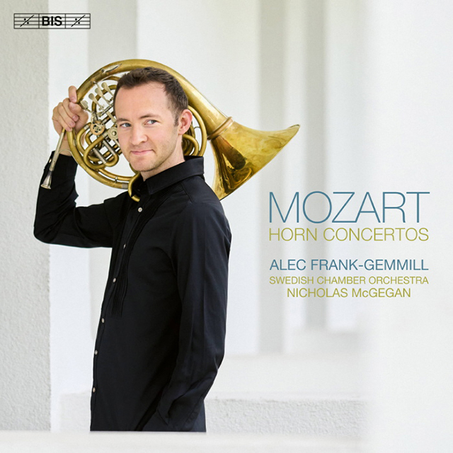 HORN CONCERTOS NOS.1-4/ ALEC FRANK-GEMMILL, NICHOLAS MCGEGAN [모차르트: 호른 협주곡 - 알렉 프랭크 겜밀, 니콜라스 맥기건] [SACD HYBRID]
