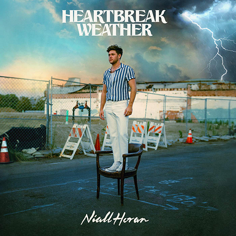 HEARTBREAK WEATHER [DELUXE]
