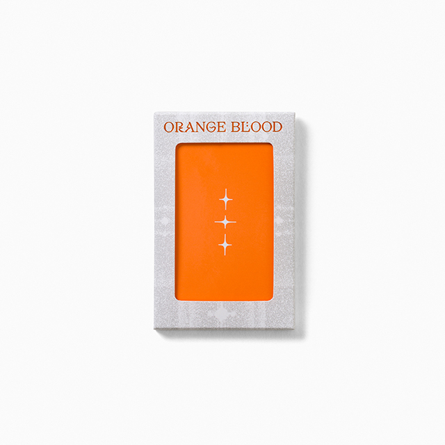 ORANGE BLOOD [WEVERSE ALBUMS VER]