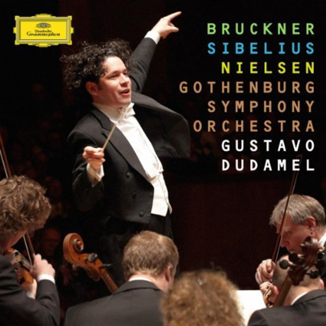 SYMPHONIES/ GUSTAVO DUDAMEL