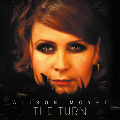 TURN [DELUXE EDITION]