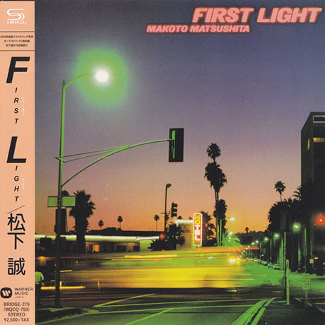 FIRST LIGHT [SHM-CD] [미니어처] [한정반]