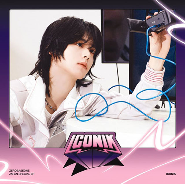 ICONIK [LIMITED EDITION] [HAN YU JIN VER]