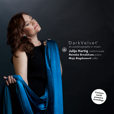 DARK VELVET/ JULIJA HARTIG [짙은 벨벳: 음악으로 듣는 나의 이야기 - 율레이아 하르터흐]