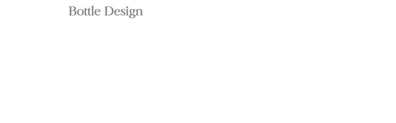 용기 디자인  Bottle Design 시그니처 보틀은 하단으로 갈수록 넓어지는 안정적인 실루엣으로 편안한균형감을 표현했습니다. 측면에는 책장의 단면(Book Pages)을 모티브로 한 레이어 구조를 적용해, 빛과 그림자가 만드는 입체감으로 책이 지닌 깊이와 시간을 담아냈습니다. 기능성과 심미성을 갖춘 디자인으로, 향을 담는 용기를 넘어 하나의 인테리어 오브제로 완성했습니다.