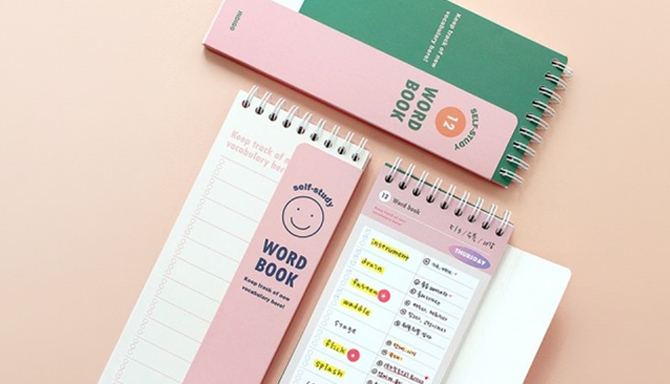 시험 기간엔 역시 문구 쇼핑