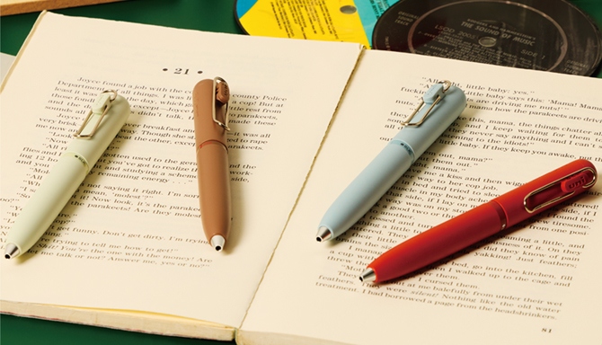 ★ 한 손에 쏙, 돌리면 바뀌는 3색 ★