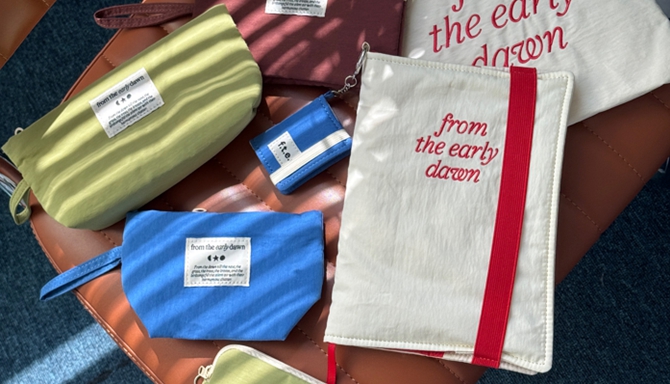 고요하고 따스한 새벽의 이야기