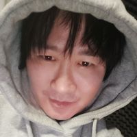 김산