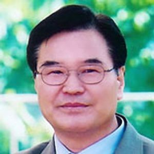 김동수