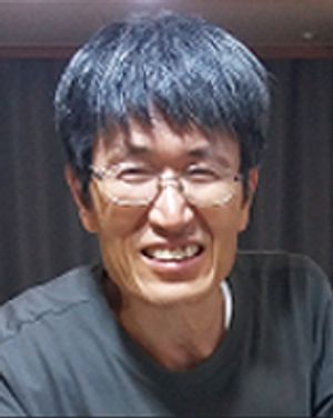김동일