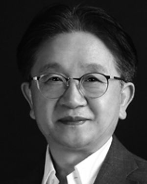 박정일