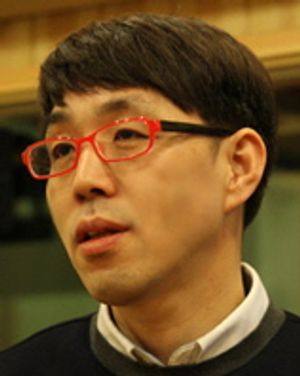 이동진