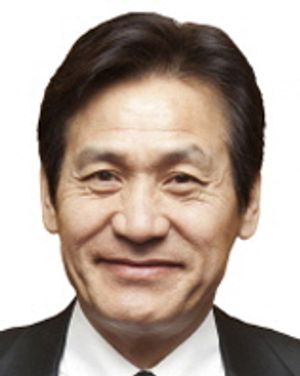 안성기