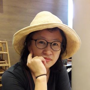 나애정