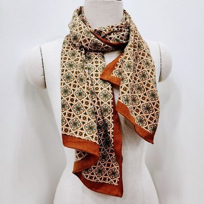 [애슬릿]만다라 여성 직 사각 롱 스카프 가을 머플러