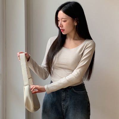 여성 밑단 라운드 보트넥 크롭 긴팔 티셔츠