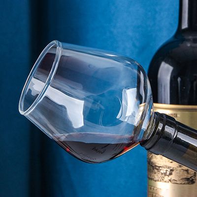 우아하게 병나발 병에 꽂는 맥주병 와인잔 캠핑맥주컵